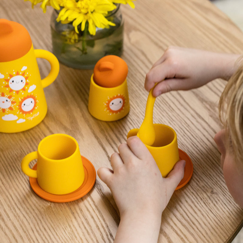Sunny Days Tea Set